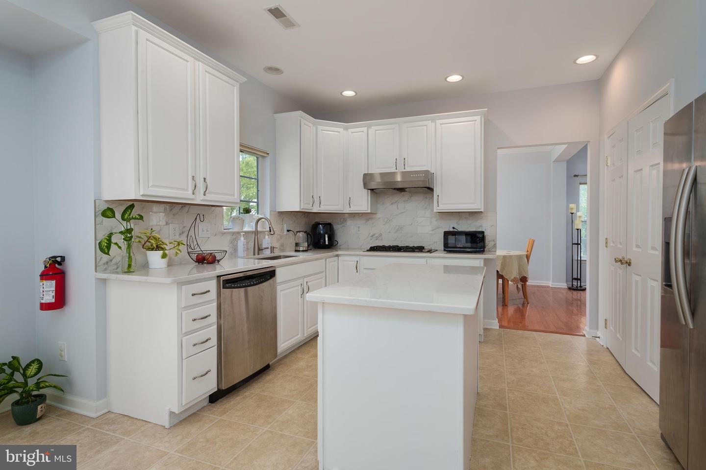 2 Pickering Cir Property Photo 15