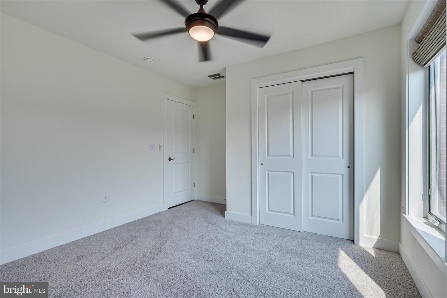 5 E Hartwick Dr Property Photo 24