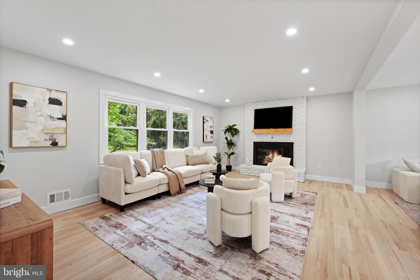 59 Catskill Ct Property Photo 8
