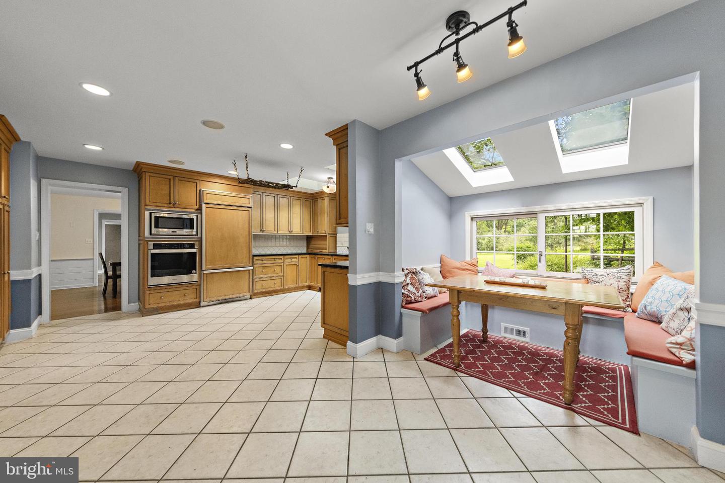186 Fairview Rd Property Photo 16