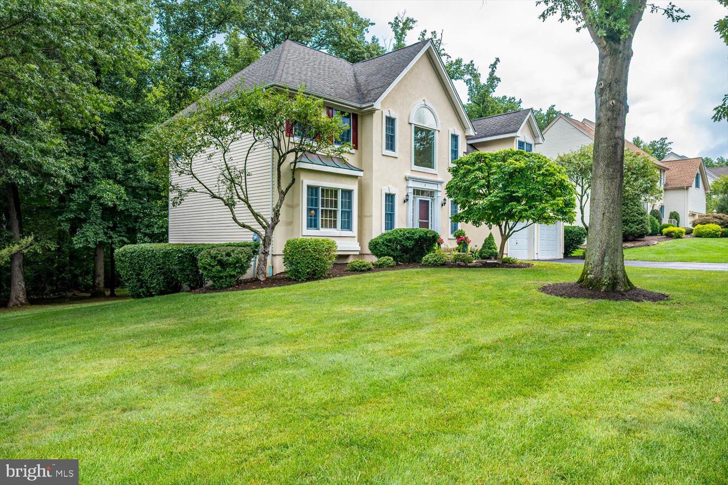 2 Jupiter Hills Ct Property Photo 2