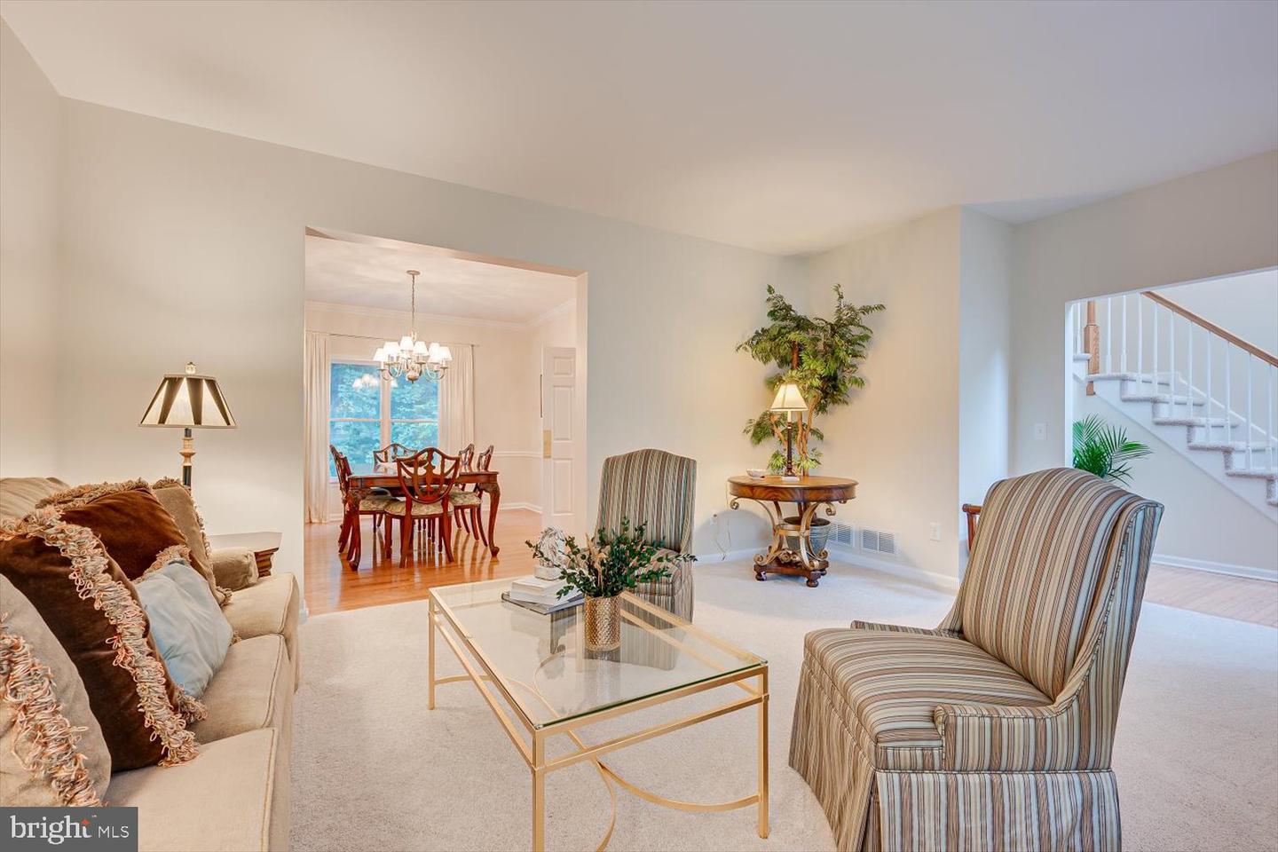 2 Jupiter Hills Ct Property Photo 4