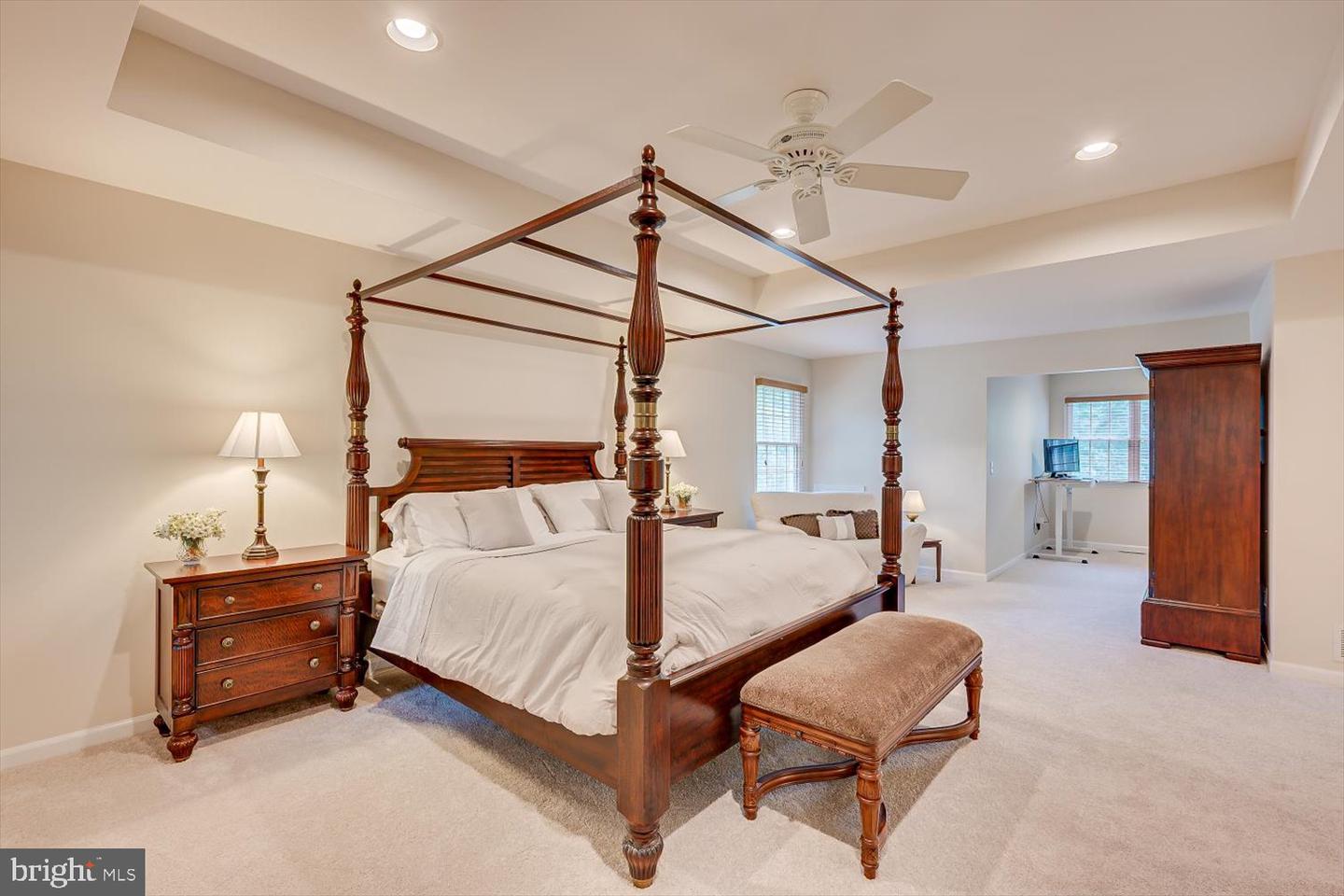 2 Jupiter Hills Ct Property Photo 15