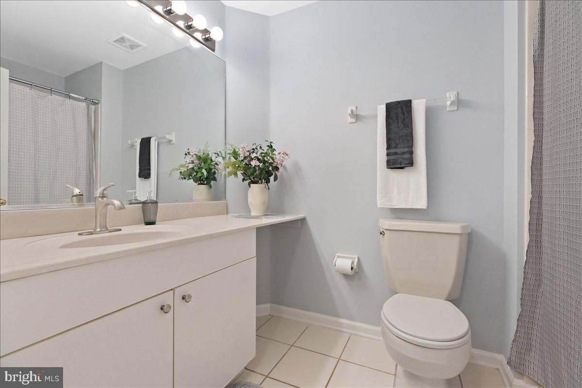 21 Cambridge Ct Property Photo 25