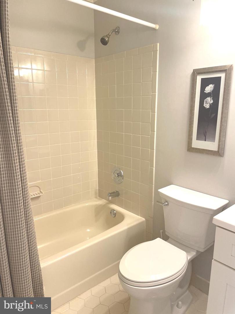 62 Gregory Ln Property Photo 21