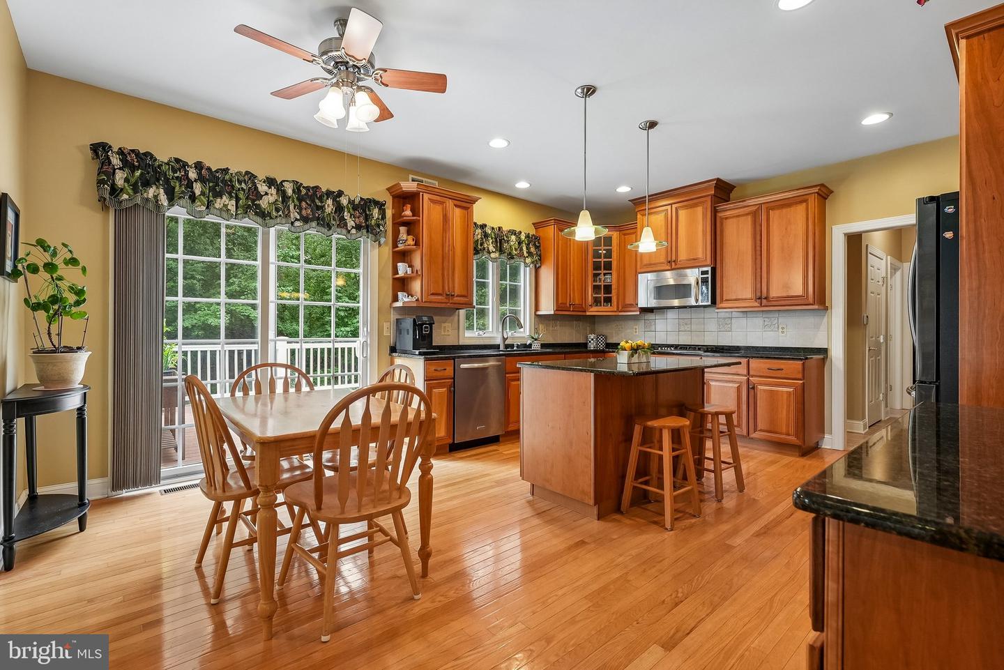 17 Burniston Ct Property Photo 13
