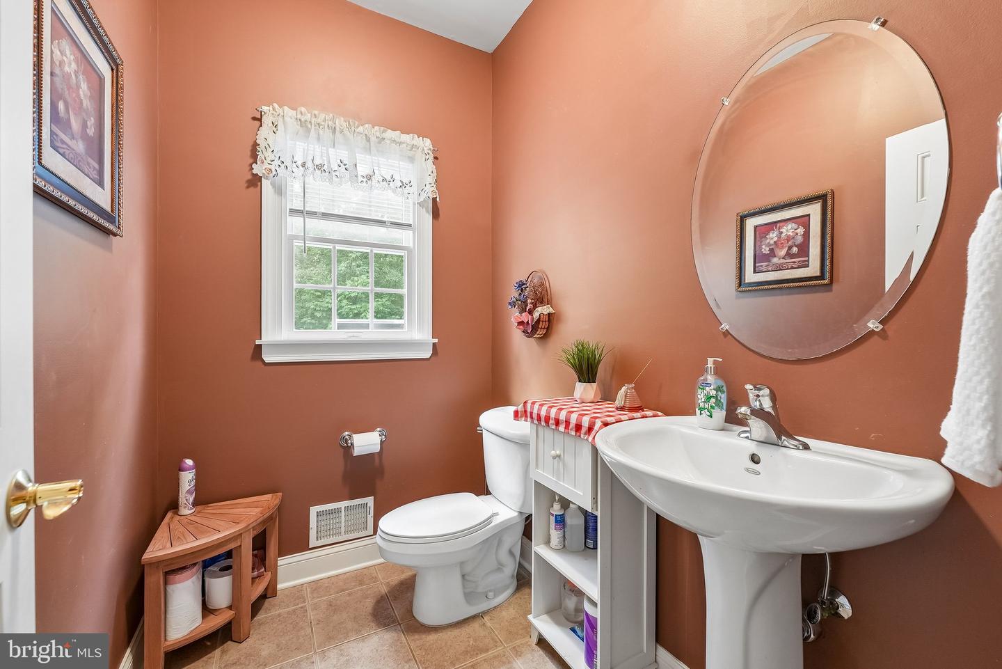 17 Burniston Ct Property Photo 17