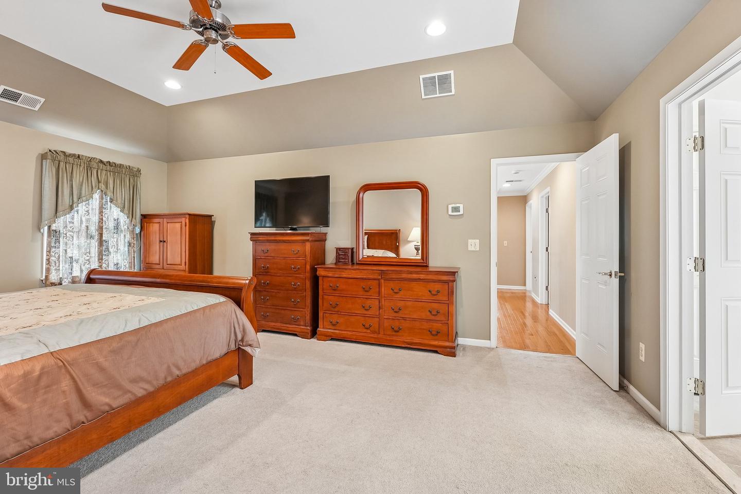 17 Burniston Ct Property Photo 25