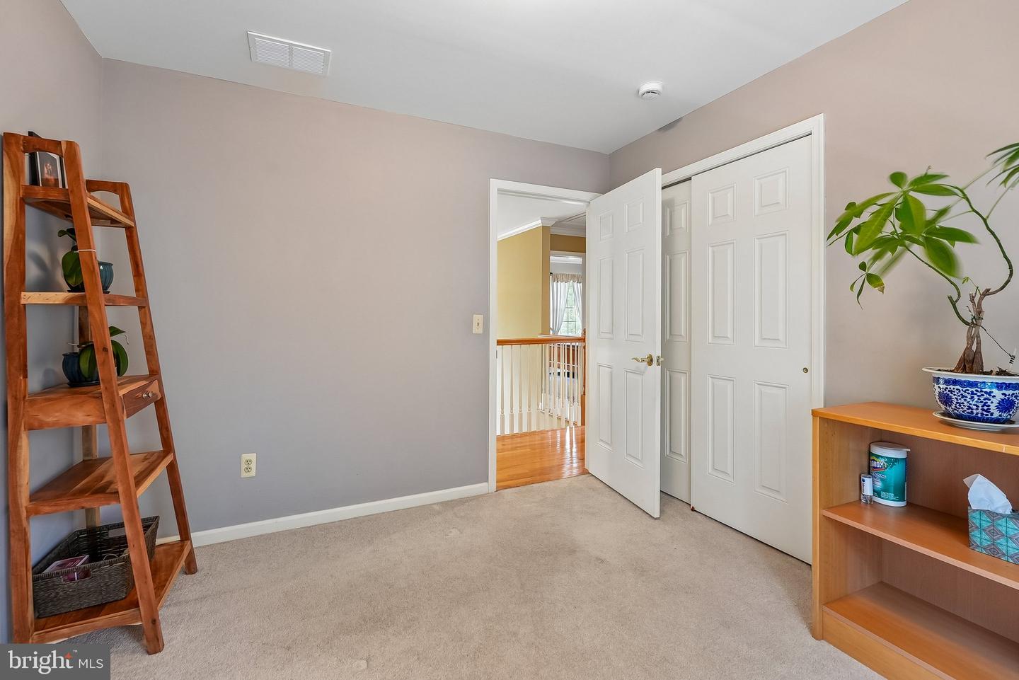 17 Burniston Ct Property Photo 27