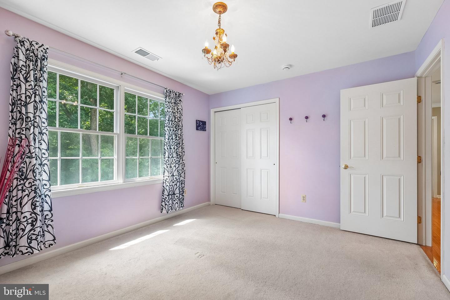 17 Burniston Ct Property Photo 33