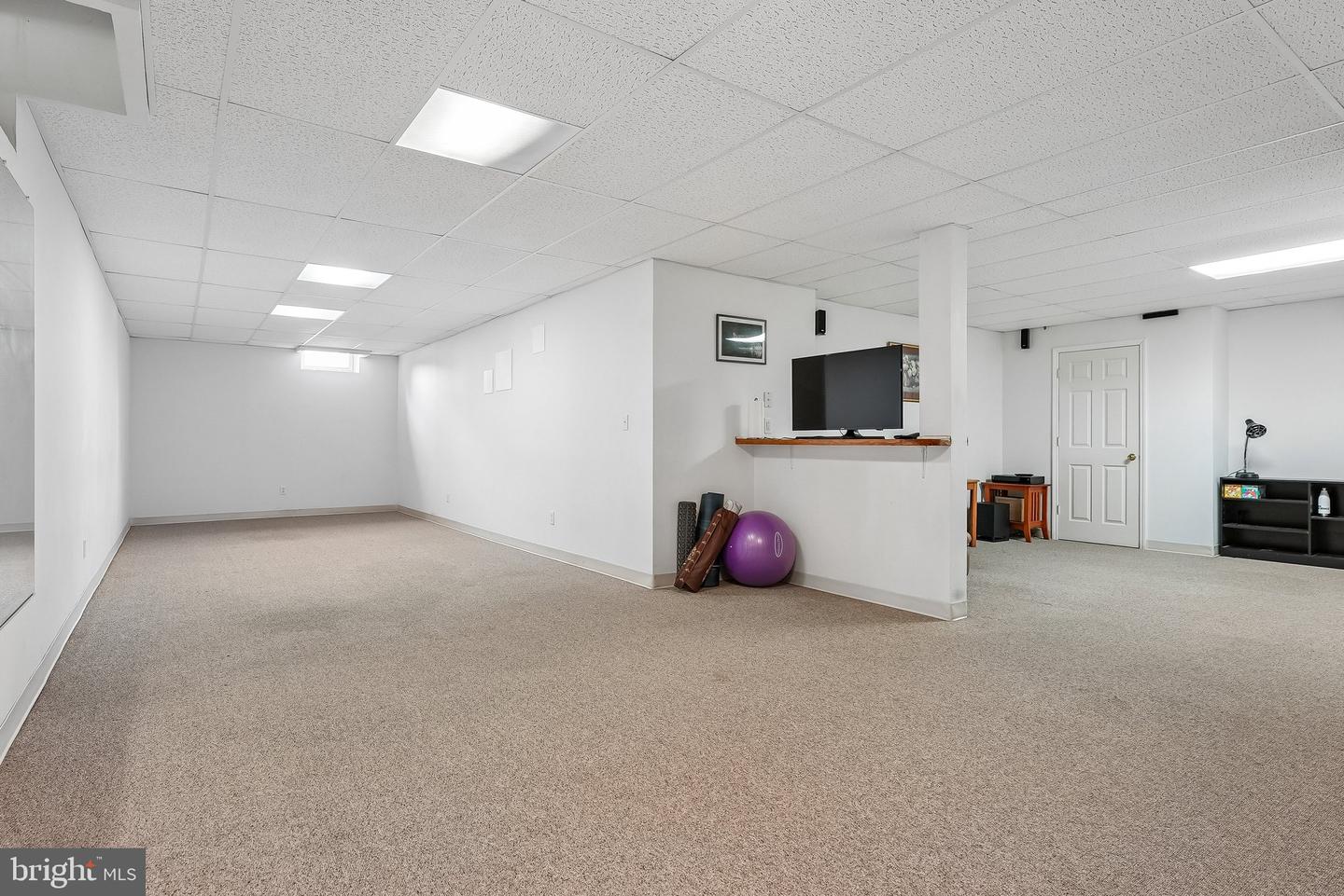 17 Burniston Ct Property Photo 40