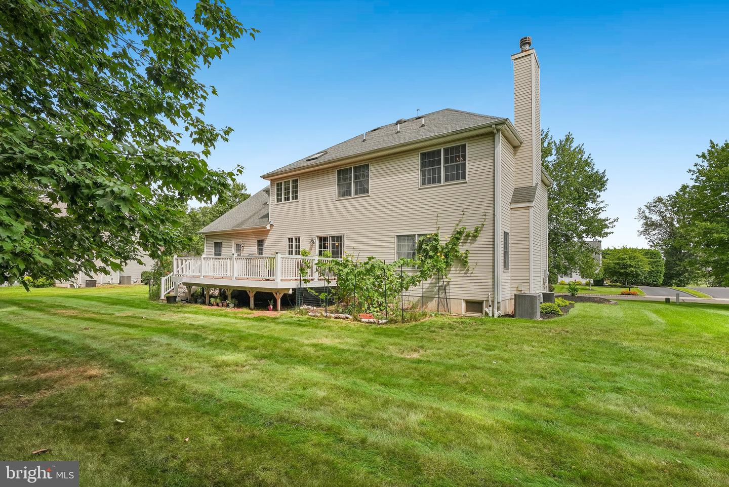 17 Burniston Ct Property Photo 41