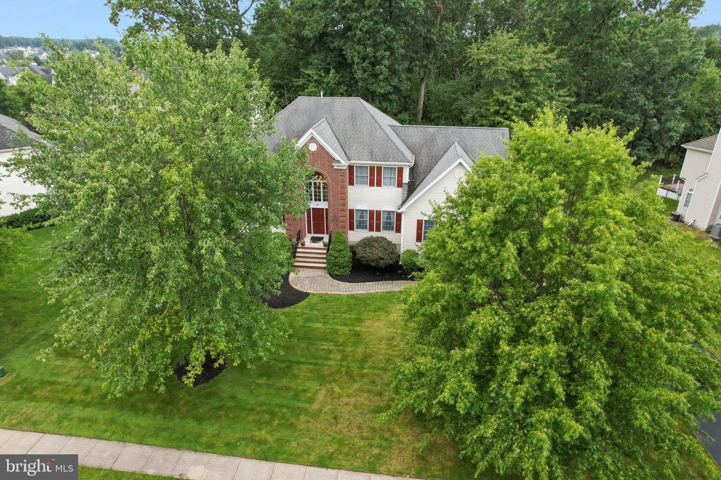 17 Burniston Ct Property Photo 56
