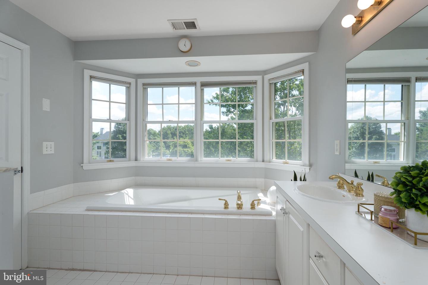 2 Aronimink Ct Property Photo 27