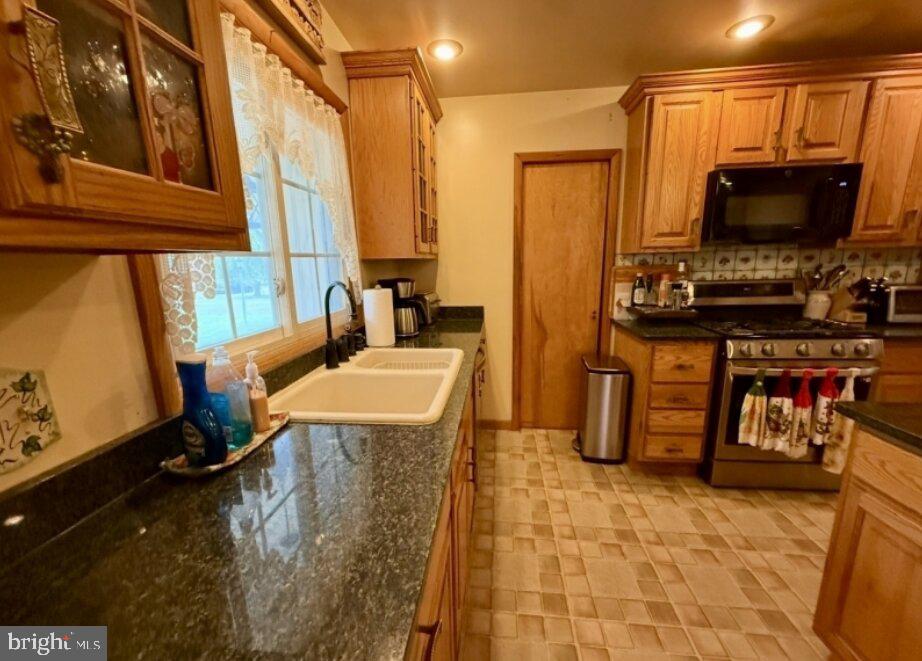 24 Beardslee Rd Property Photo 35