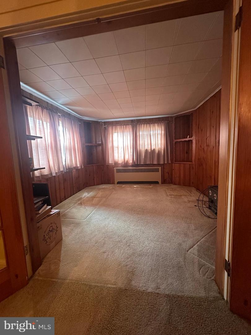 702 Sheridan Ave Property Photo 8