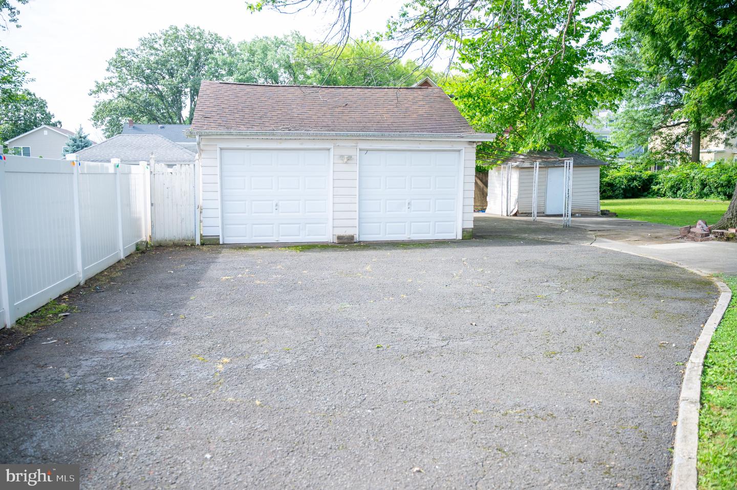 40 E Lincoln Ave Property Photo 28
