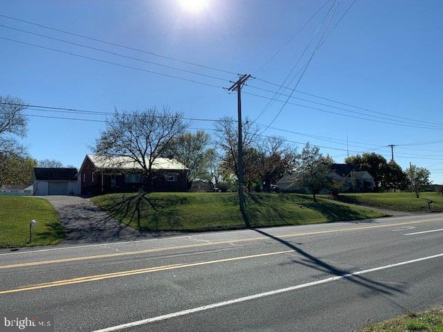 1709 & 1721 York Road Property Photo 4