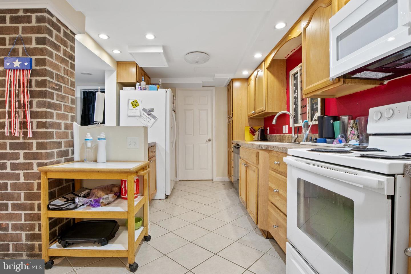 484 Brough Rd Property Photo 15