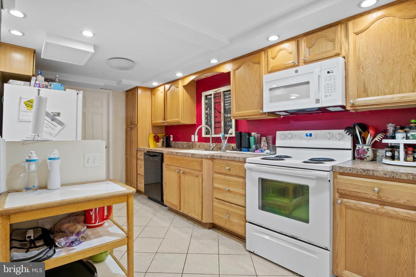 484 Brough Rd Property Photo 16
