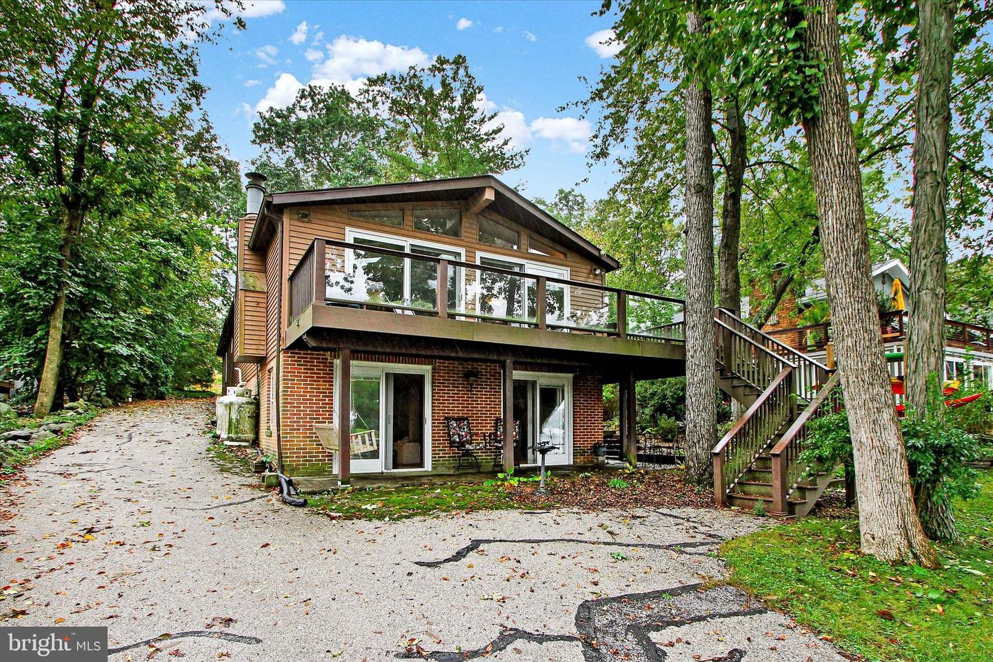 9 Bragg Dr Property Photo 4