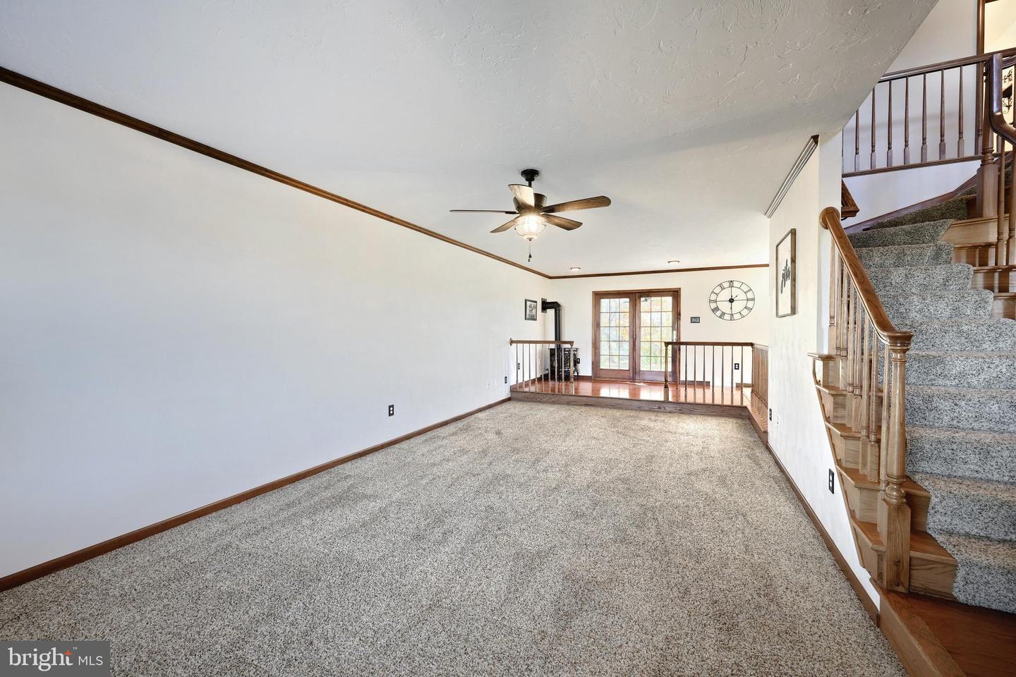 41 Howard Dr Property Photo 18
