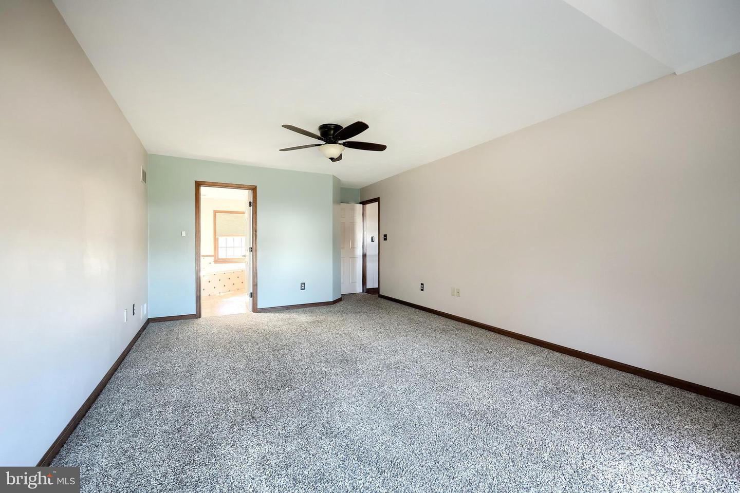 41 Howard Dr Property Photo 35