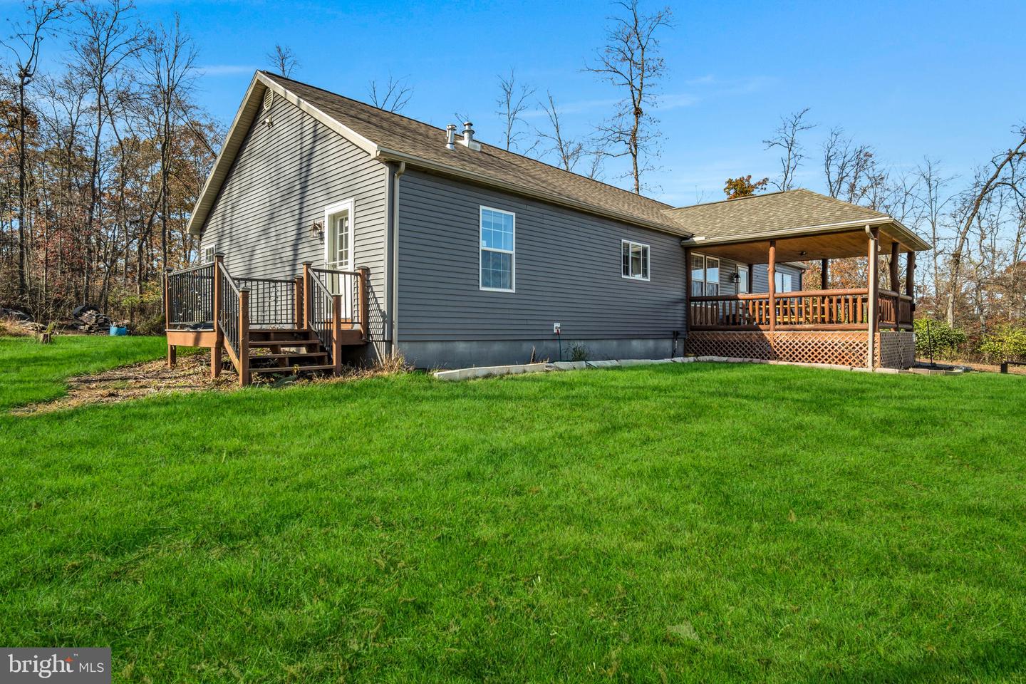 2940 Stoney Point Rd Property Photo 5