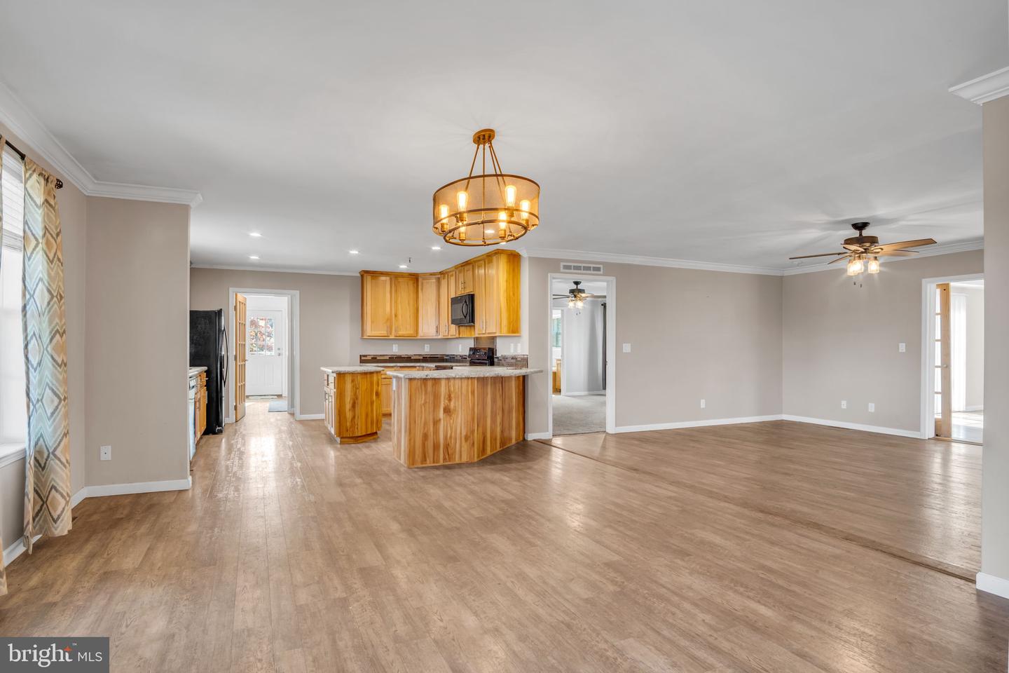 2940 Stoney Point Rd Property Photo 11