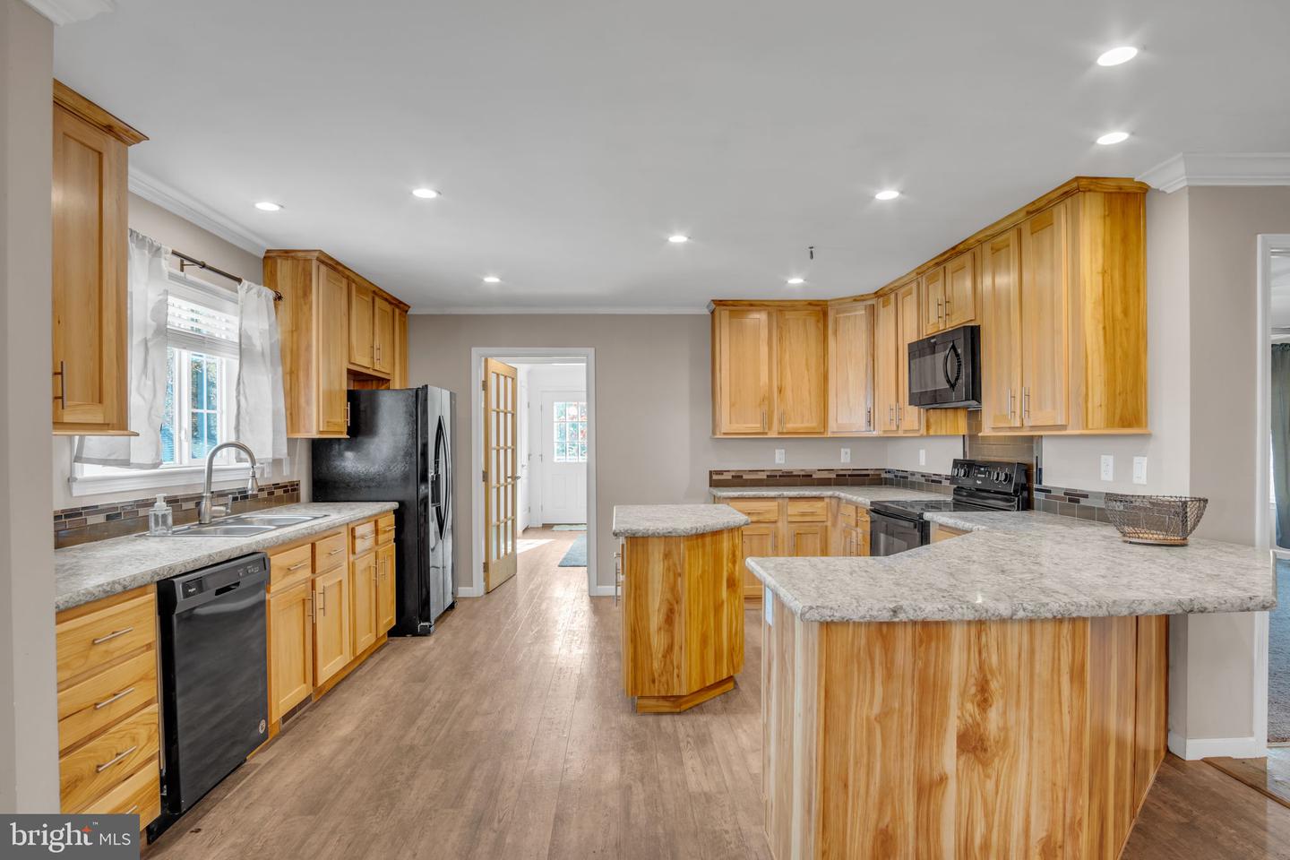 2940 Stoney Point Rd Property Photo 13