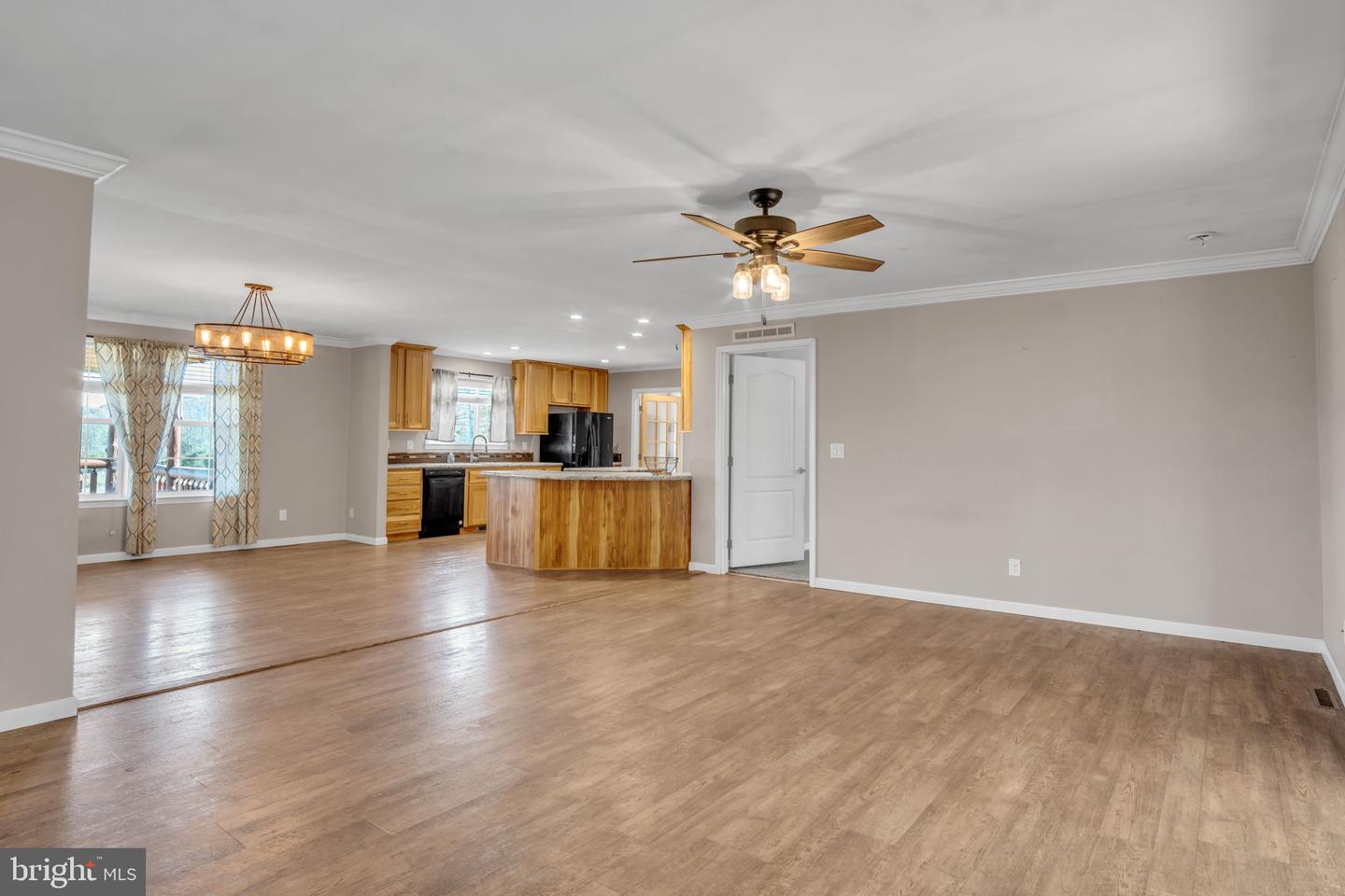 2940 Stoney Point Rd Property Photo 19