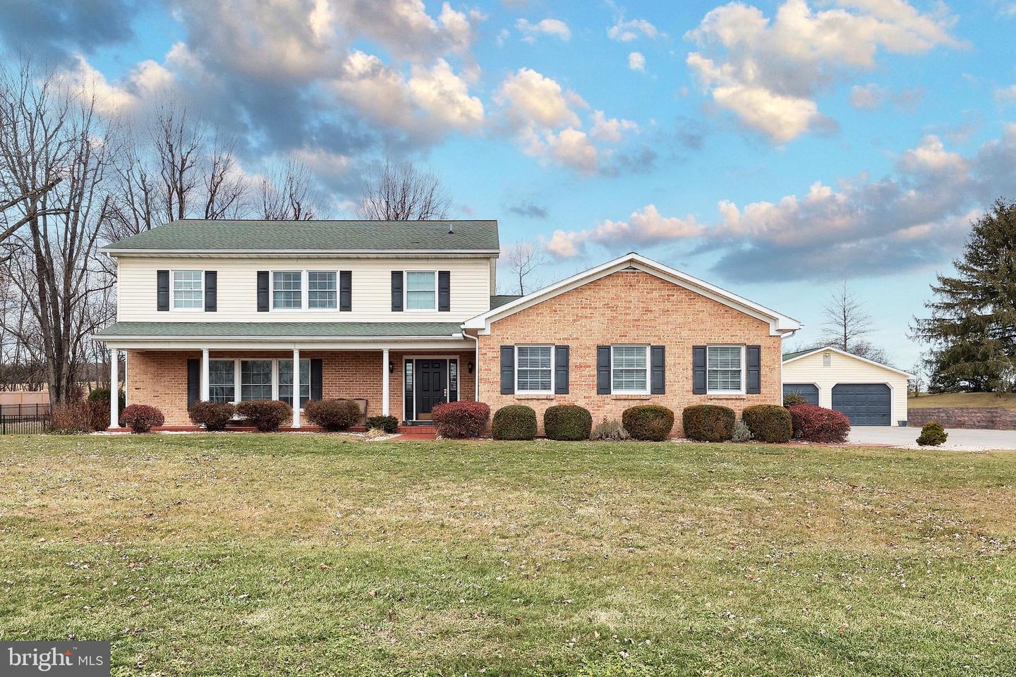 345 Arendtsville Rd Property Photo