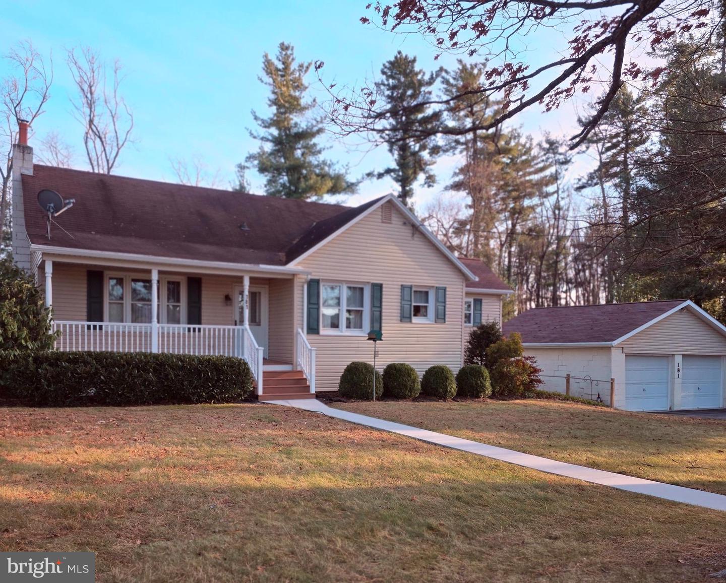 181 Dug Hill Rd Property Photo