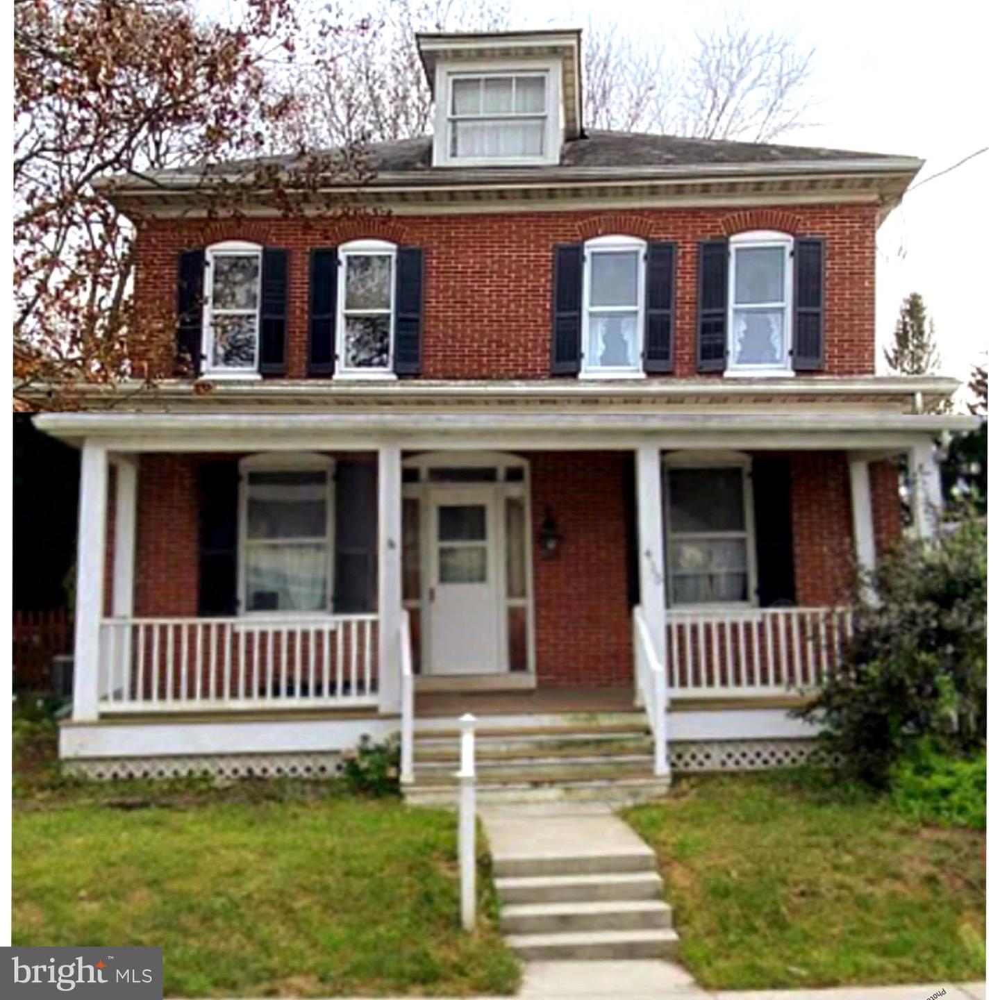 415 Lincoln Way West Property Photo