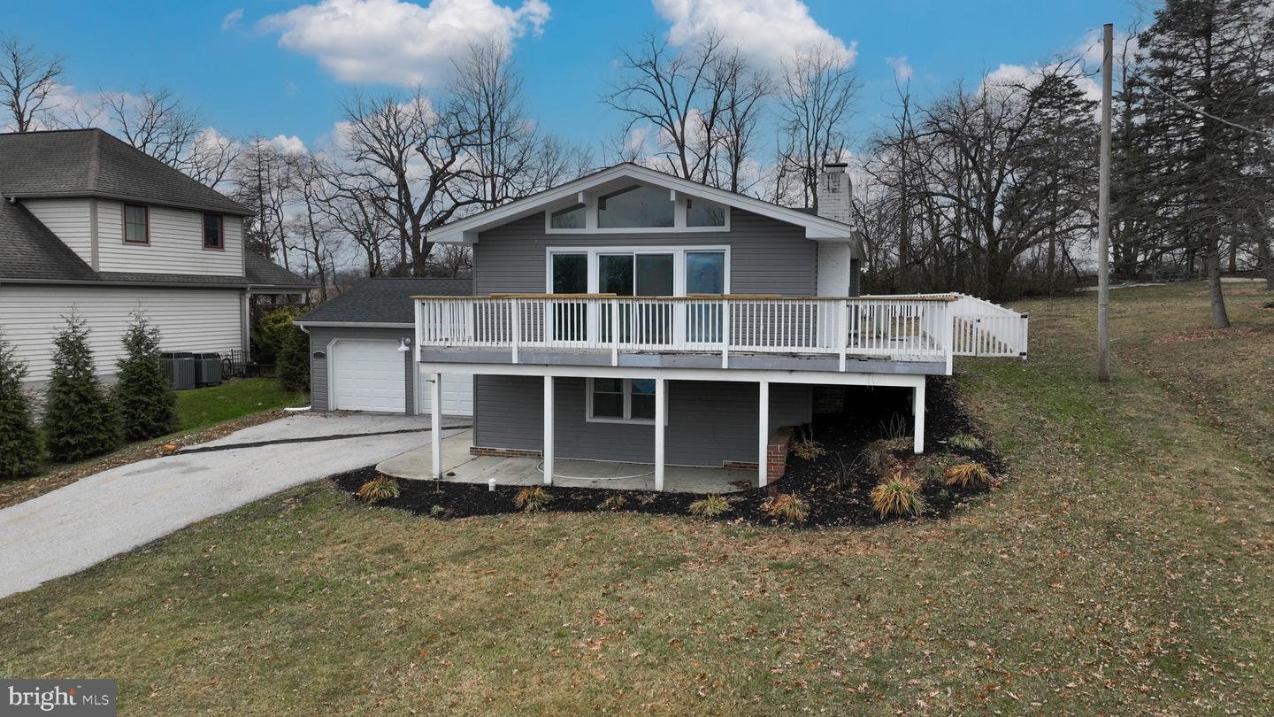 48 Longstreet Dr Property Photo 4