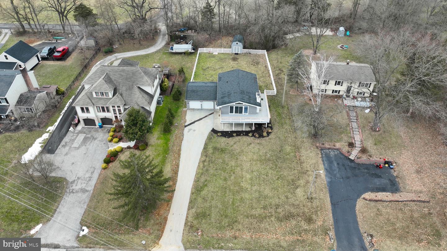 48 Longstreet Dr Property Photo 7