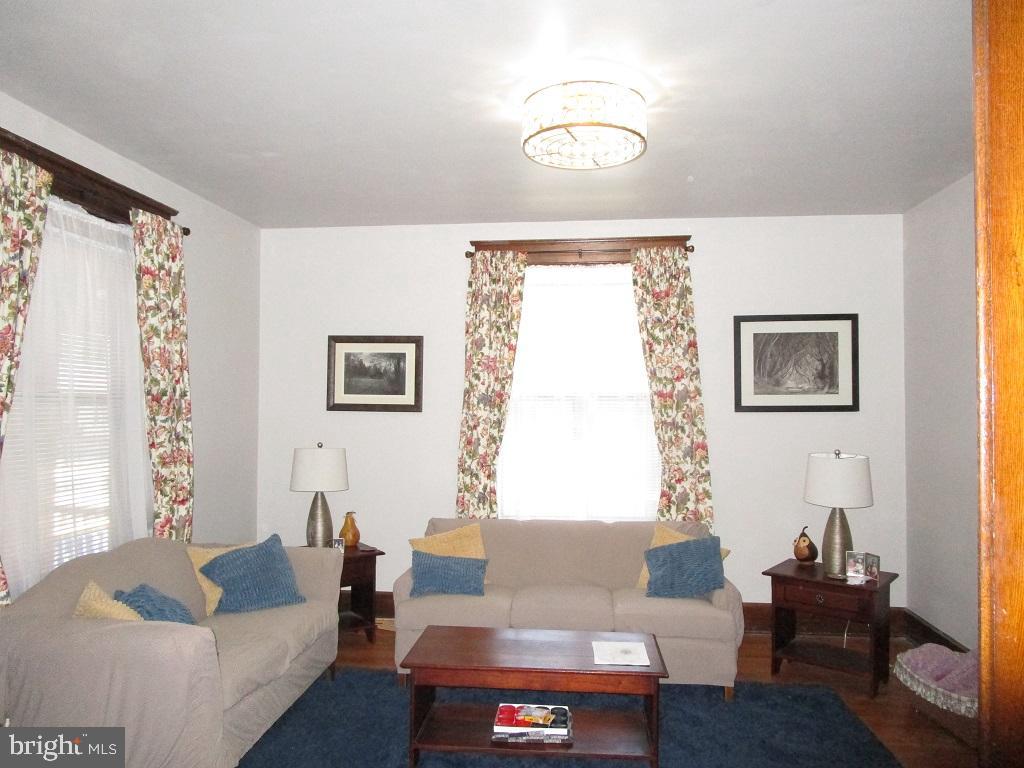 223 Chambersburg St Property Photo 8