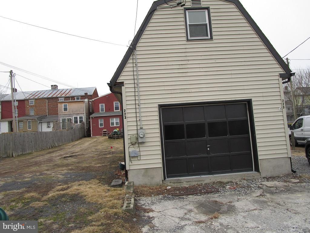 223 Chambersburg St Property Photo 30