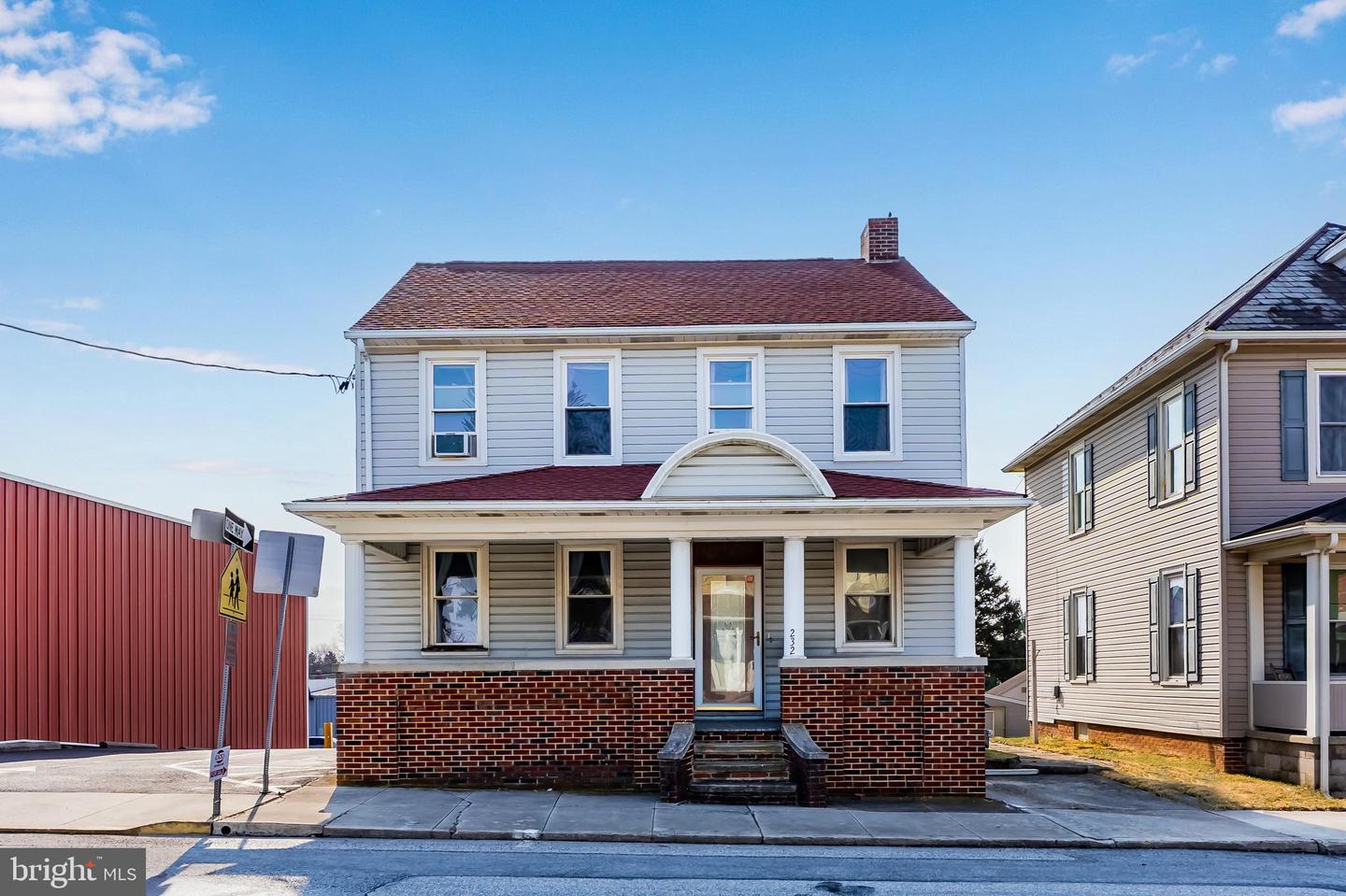 232 Main St Property Photo