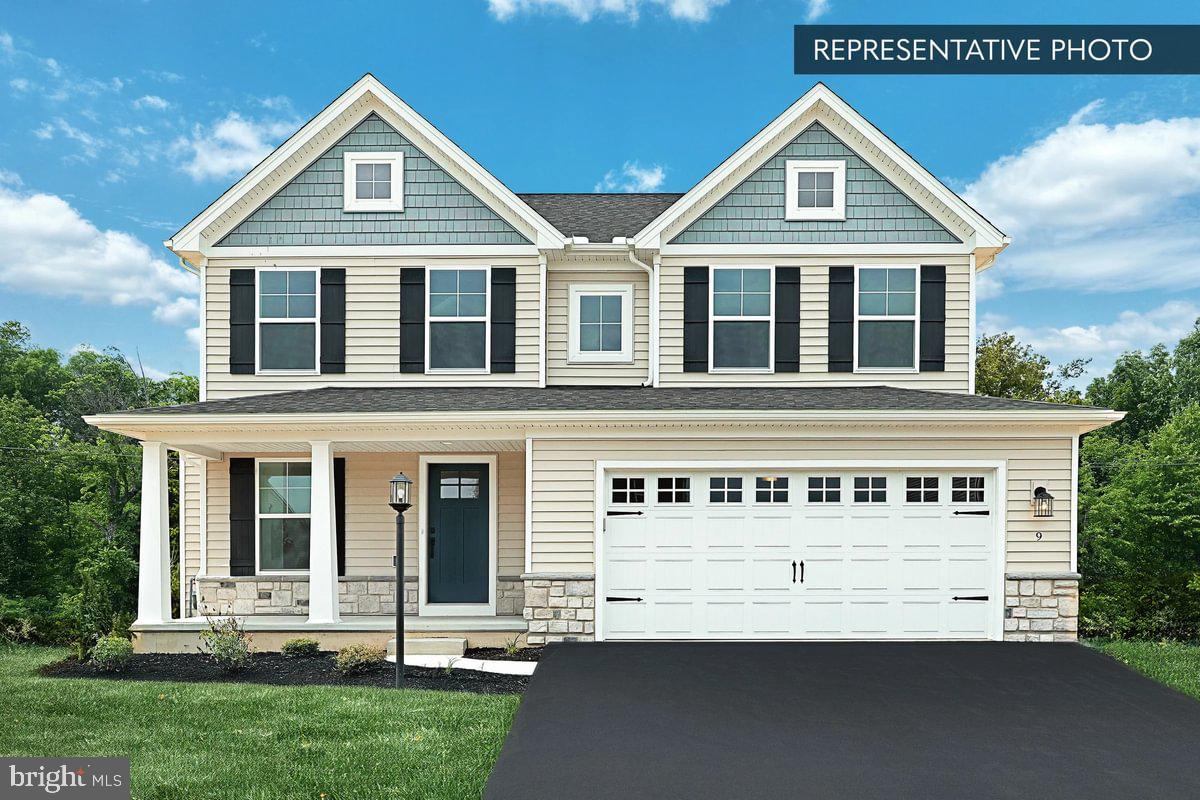 EMILY PLAN AT HAMPTON HEIGHTS Property Photo 1