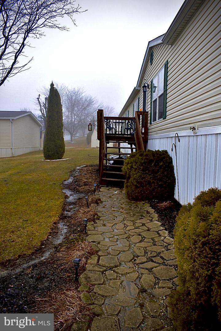 38 Broadwing Dr Property Photo 4