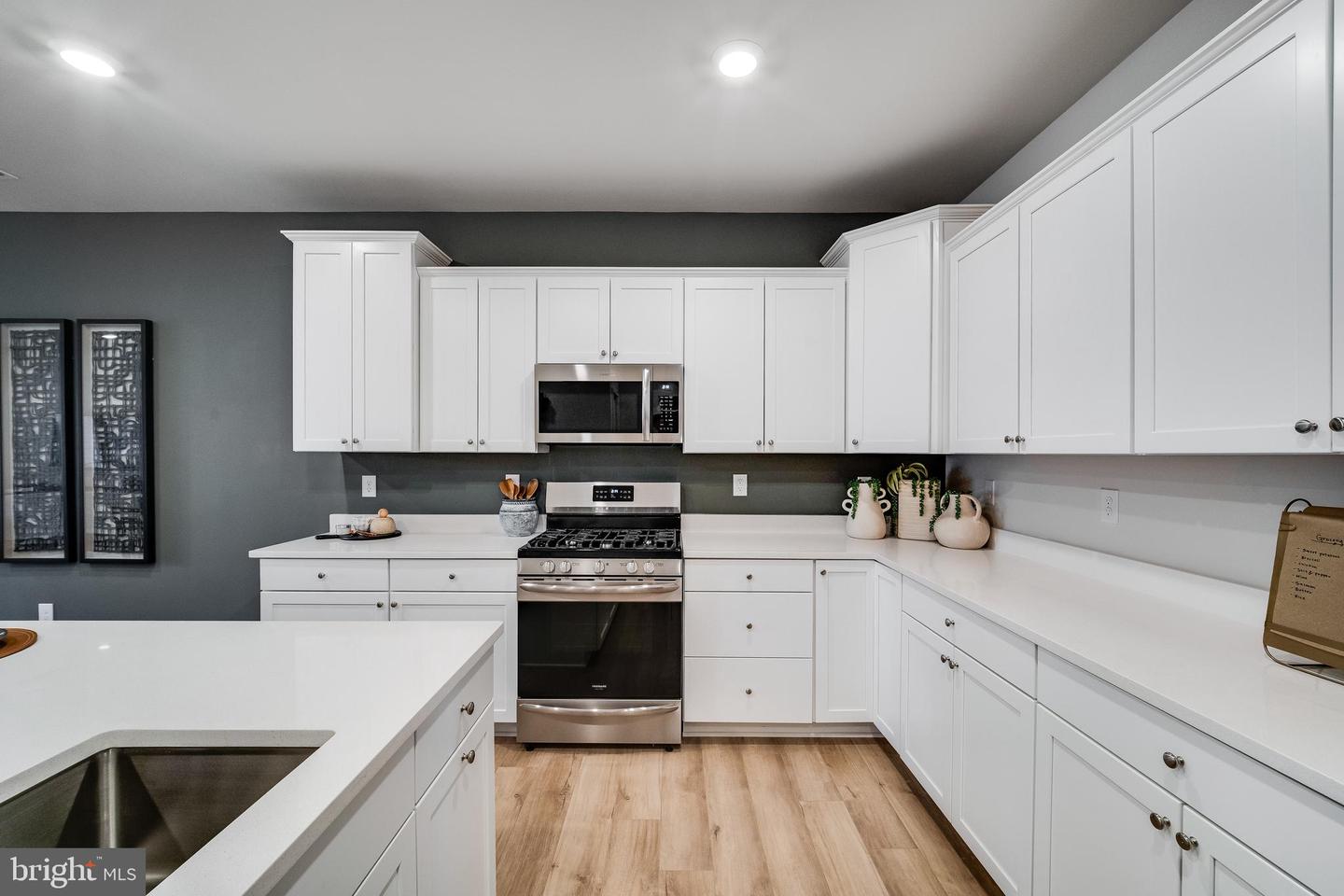 110 Grand Overlook Drive Property Photo 2