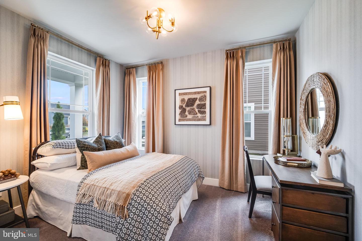 110 Grand Overlook Drive Property Photo 8