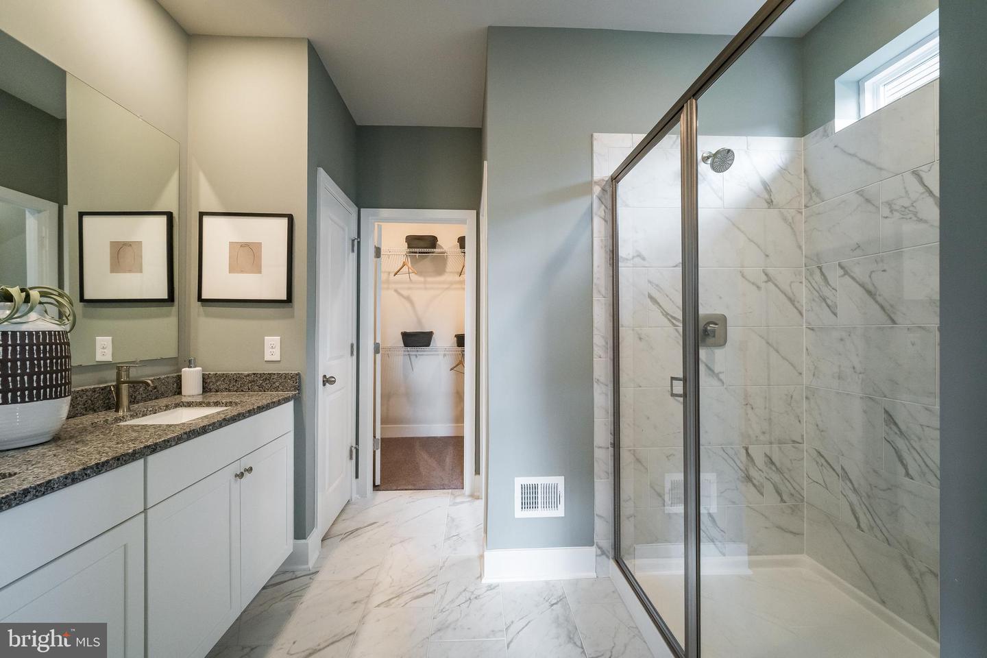 110 Grand Overlook Drive Property Photo 12