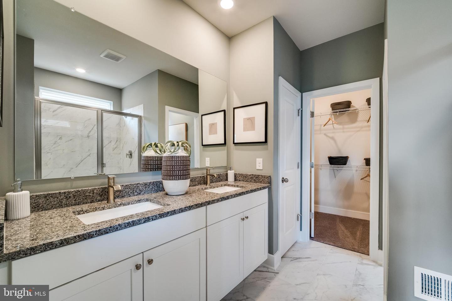 110 Grand Overlook Drive Property Photo 13