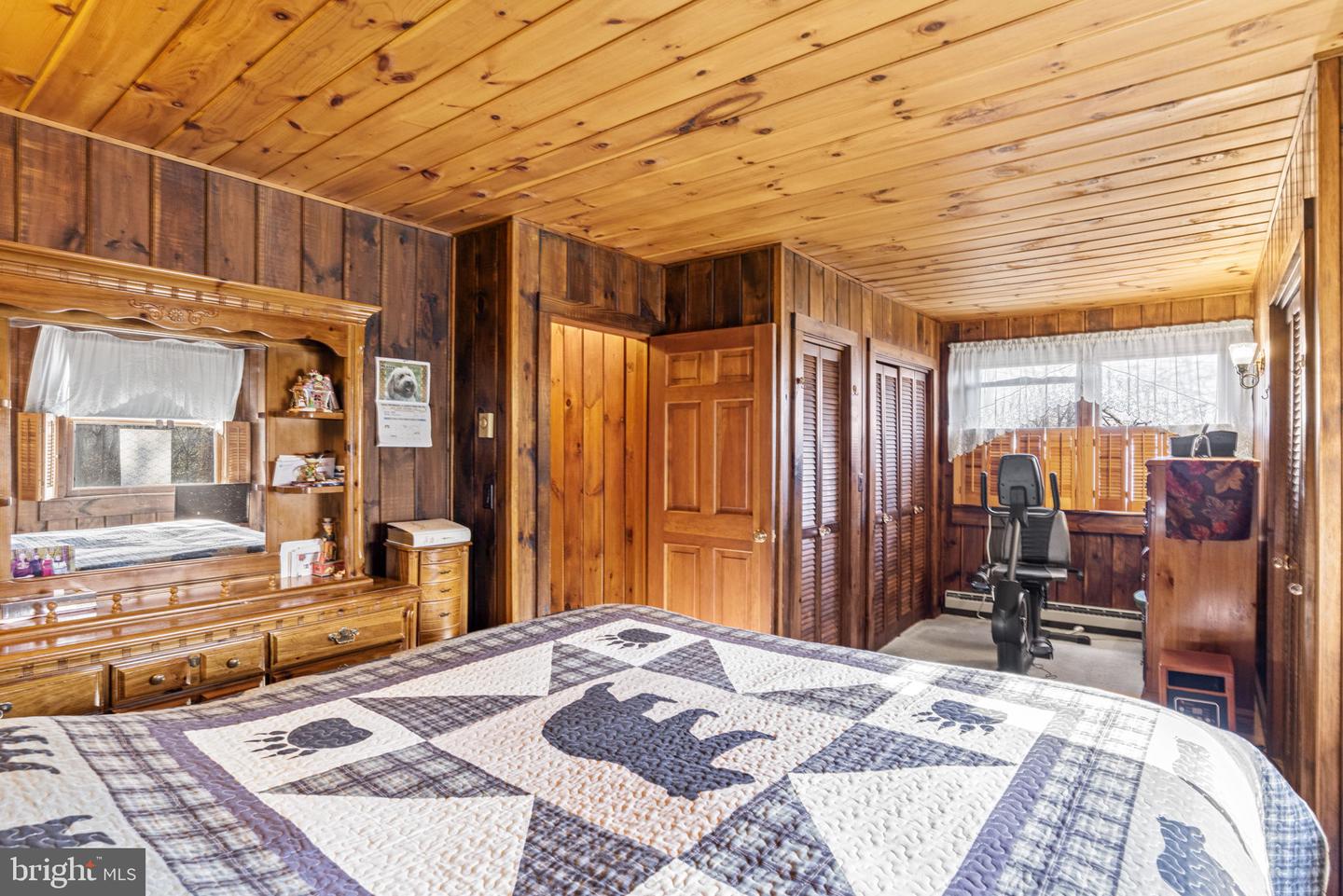 46 Woodview Rd Property Photo 23