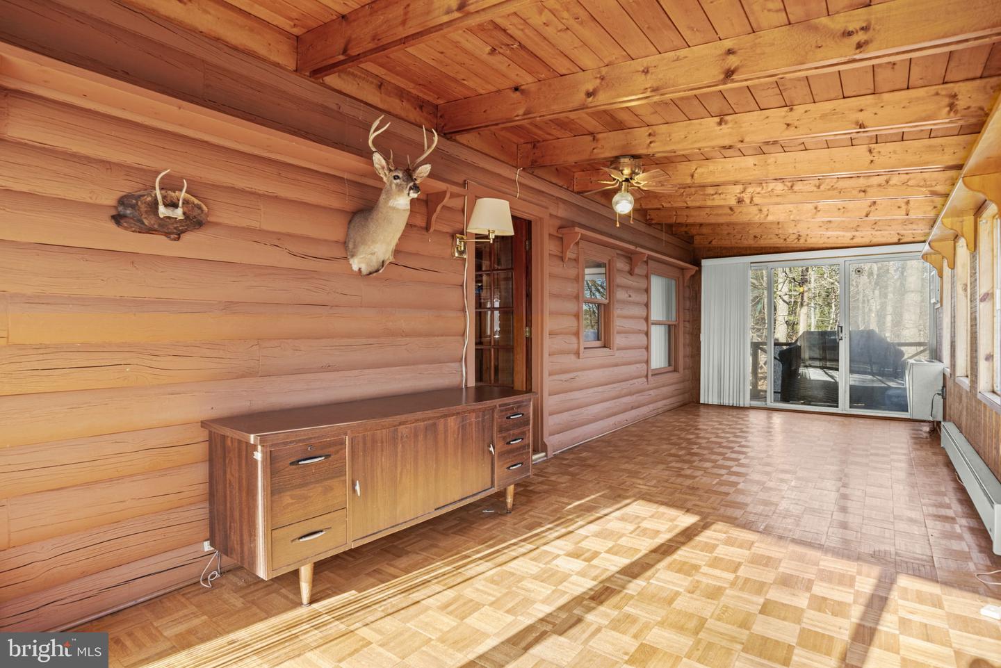 46 Woodview Rd Property Photo 31