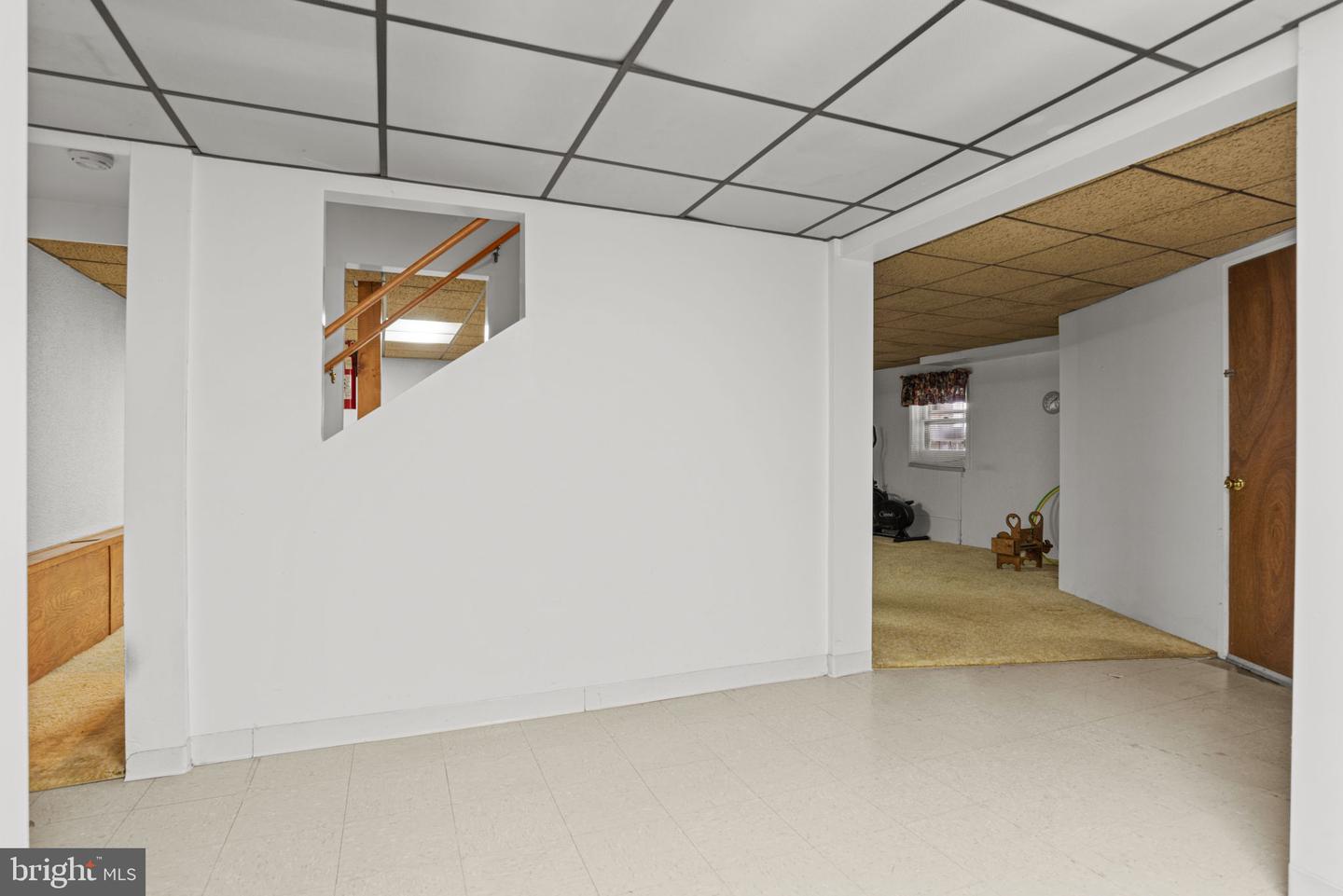 46 Woodview Rd Property Photo 34