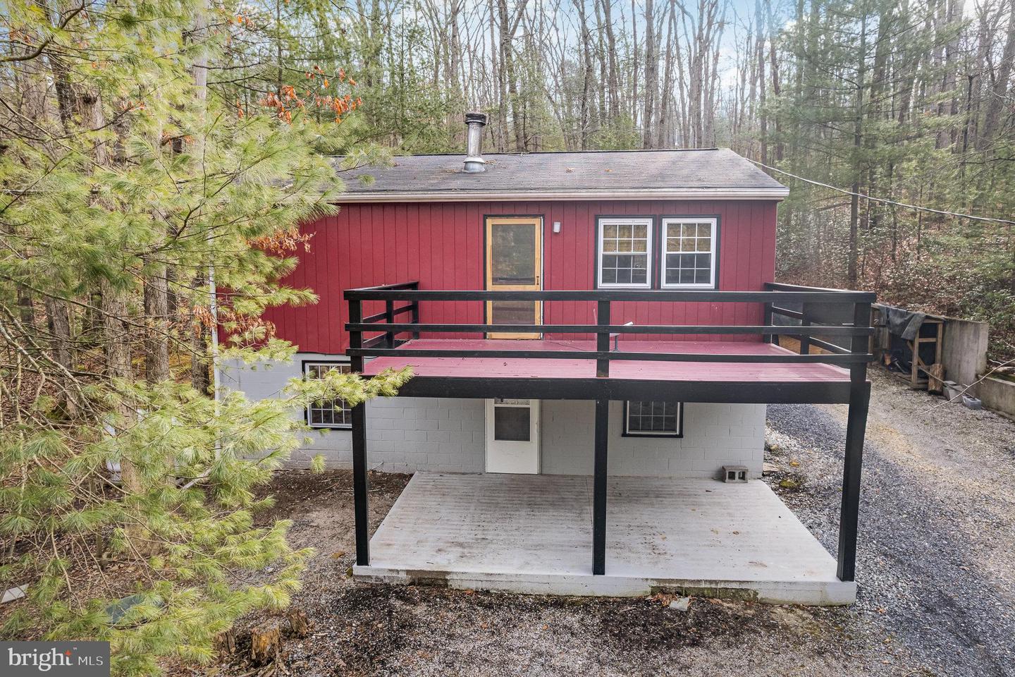 155 Norris Rd Property Photo 1