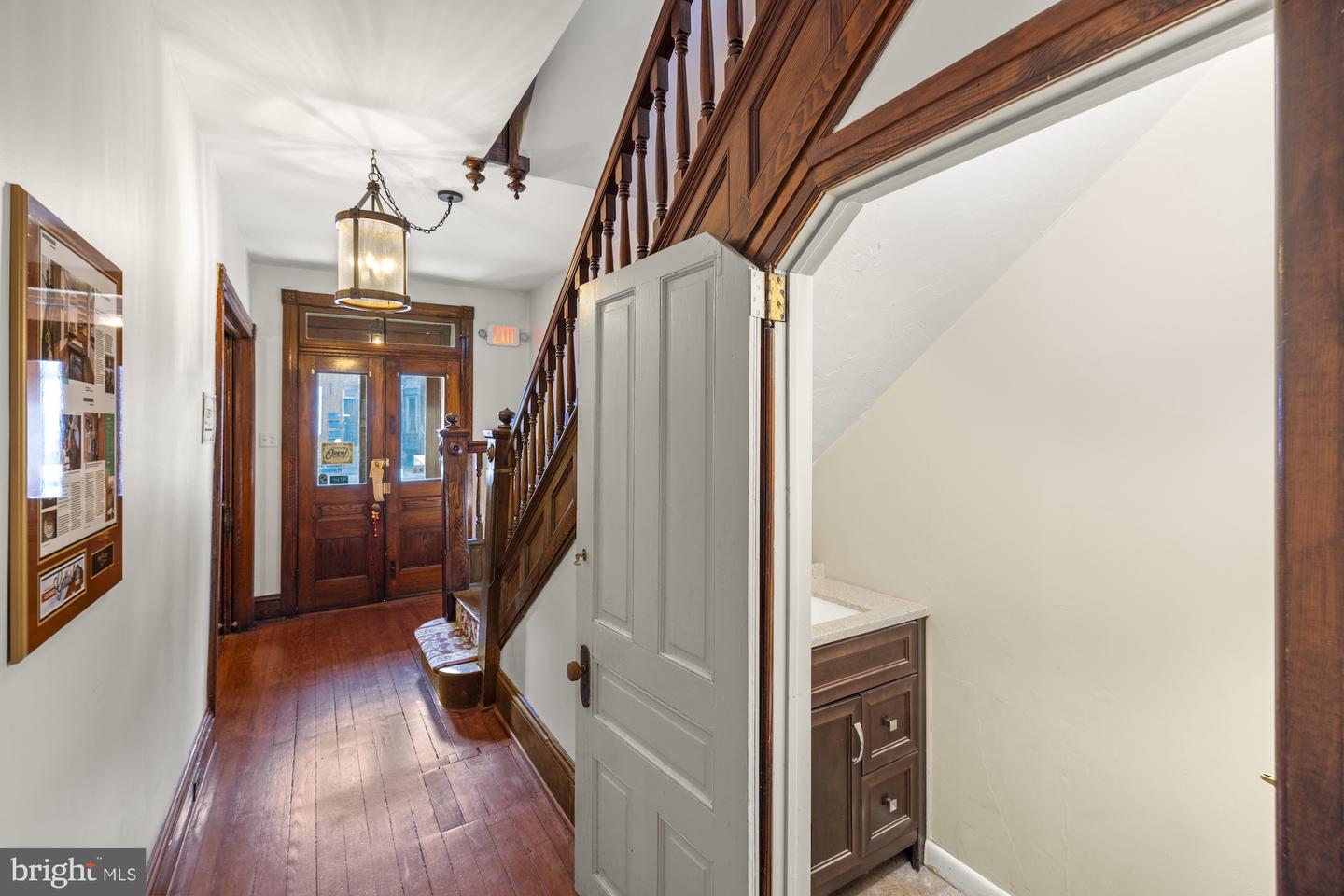 344 Baltimore St Property Photo 18